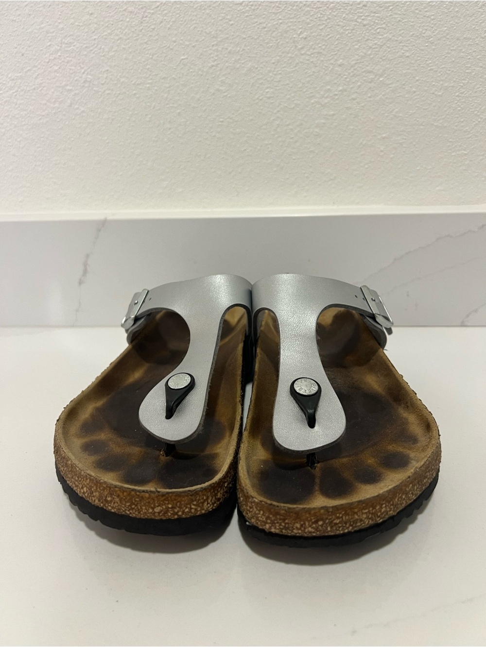 Birkenstock Metallic Silver Gizeh Footbed Sandals size 41 or U.S. women’s 10 - Picture 11 of 11